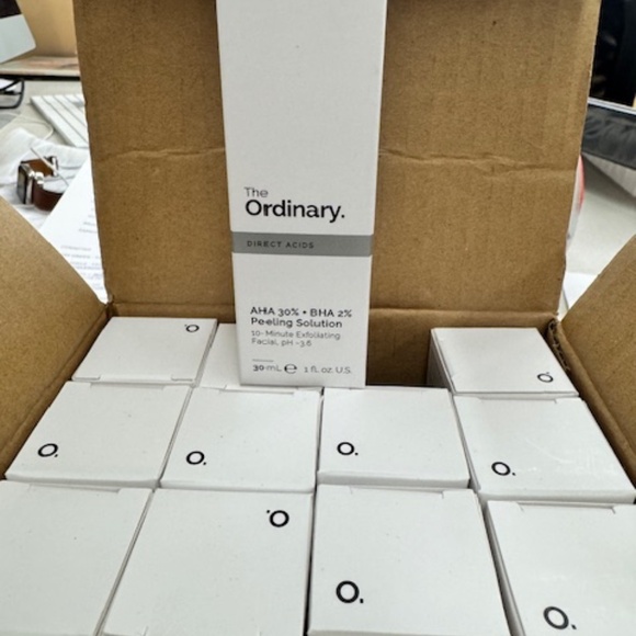 The Ordinary AHA 30% + BHA 2% Peeling Solution - Picture 1 of 1